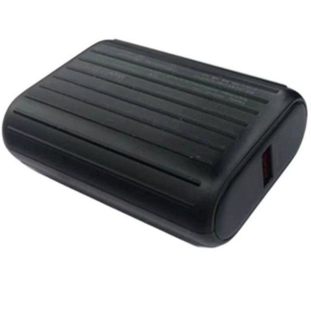 CE RoHS FCC PSE 파워 뱅크 10000mAh 21700 리온 이온 배터리 빠른 충전 파워 뱅크