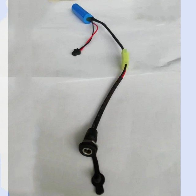 DC5521 위탁 마개를 가진 SM-2P 수도 펌프 건전지 18650 1s 3.7v 2000mAh