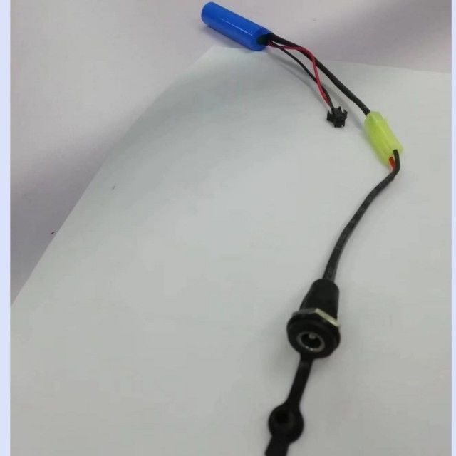 DC5521 위탁 마개를 가진 SM-2P 수도 펌프 건전지 18650 1s 3.7v 2000mAh