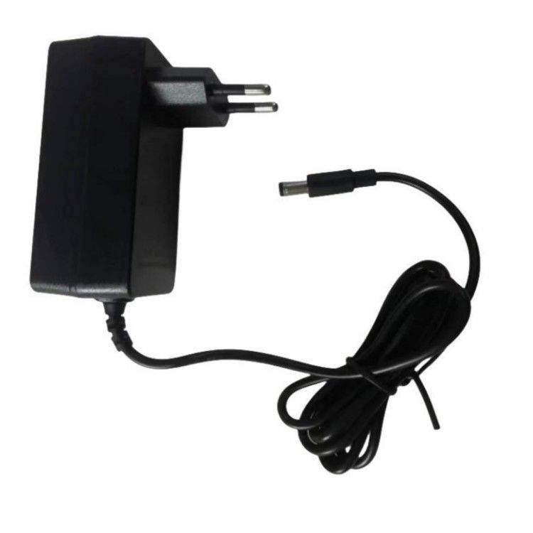 CE 12.6V 2A 충전기 EU 플러그 DC5521 배럴 커넥터 12V 배터리 사용
