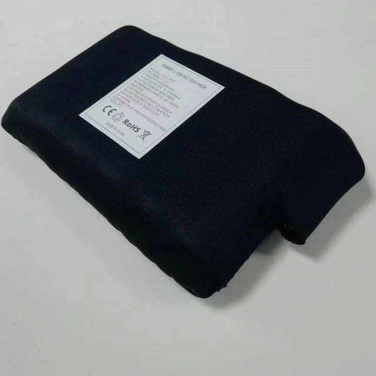 겨울에 가열 된 옷 배터리 7.4V 12V 10000mAh DC 충전 헤드 검은 색