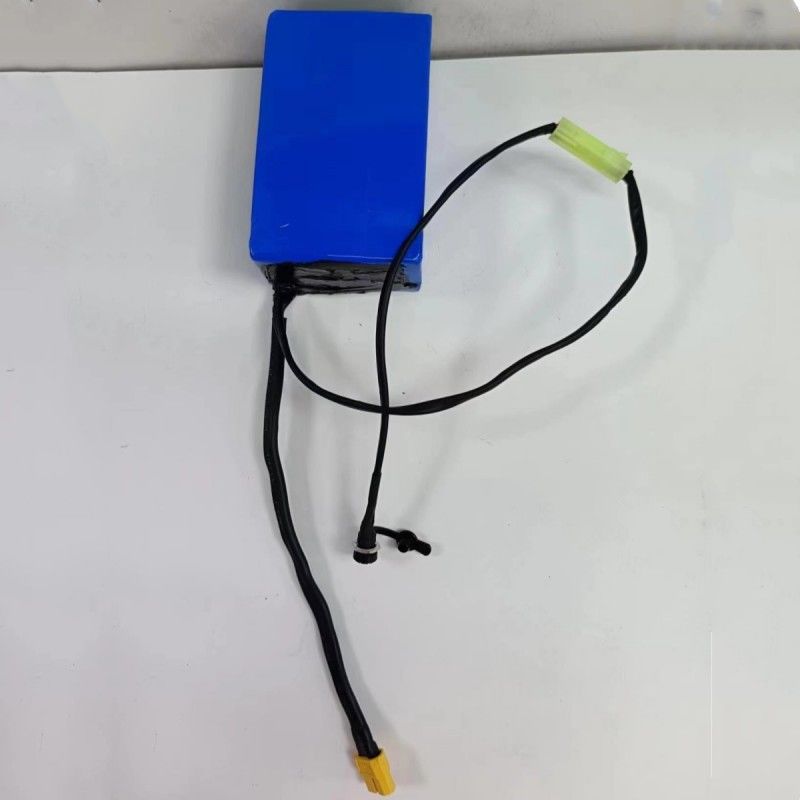 맞춤형 18650 배터리 팩 36V 2600mAh 10 셀 소형 Tamiya 전송 플러그와 충전