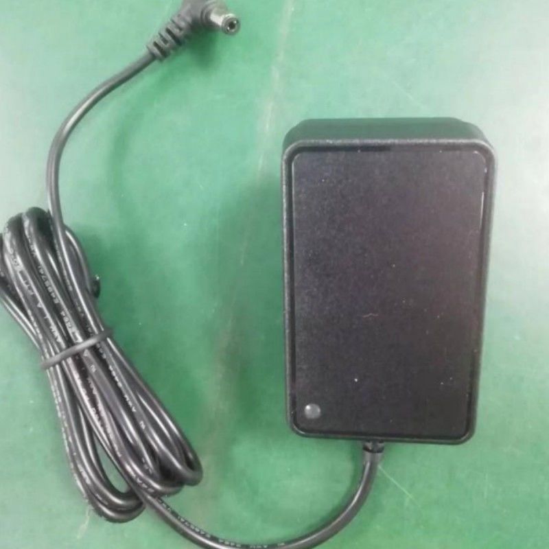 12V 배터리 충전기 2A US 플러그 DC 굽기 머리 90° 2.1mm 배럴 잭 2AMP