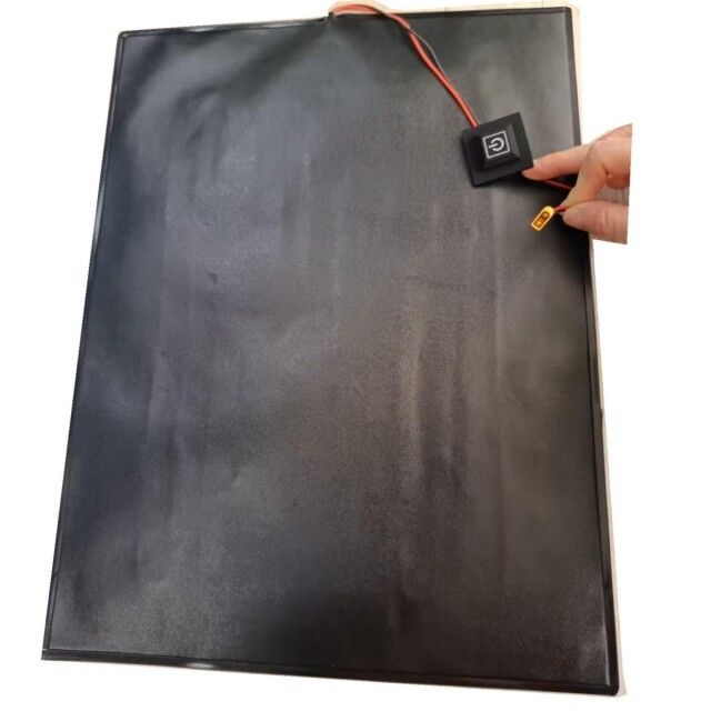 Custom Heating Pad PVC 30x40cm 24v with XT30 Male Plug For Battery Working Under Ice Cold Enviroment